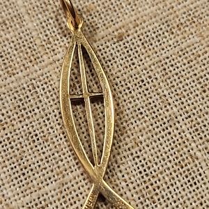 James avery 14kt Yellow gold ichthus fish pendant 1.42"